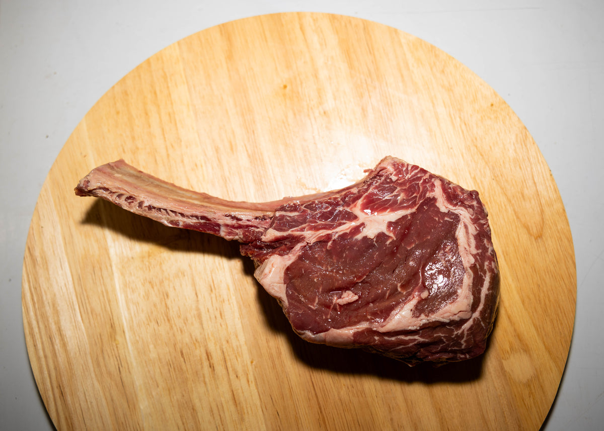 Tomahawk Steak